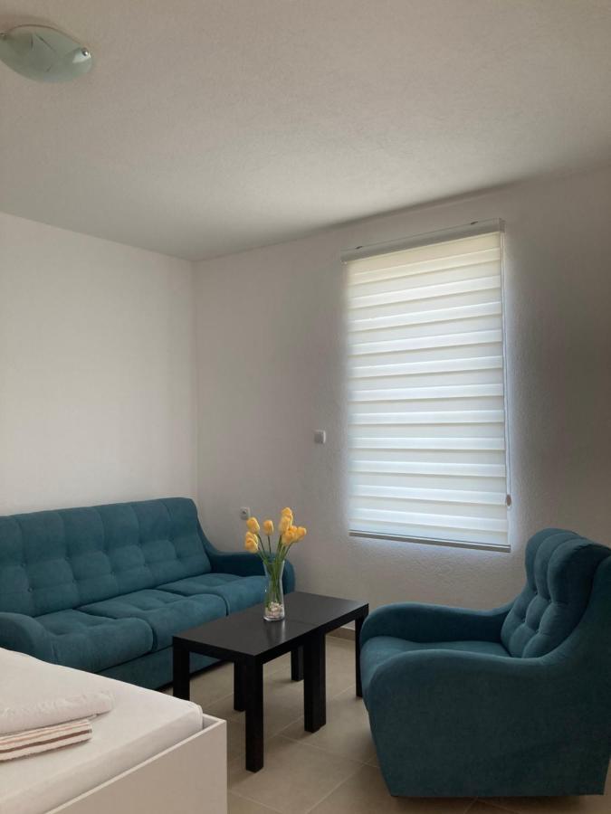 Tiki Apartments Gevgelija Buitenkant foto