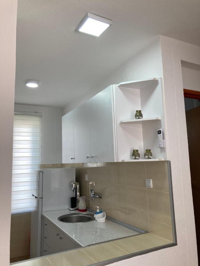 Tiki Apartments Gevgelija Buitenkant foto