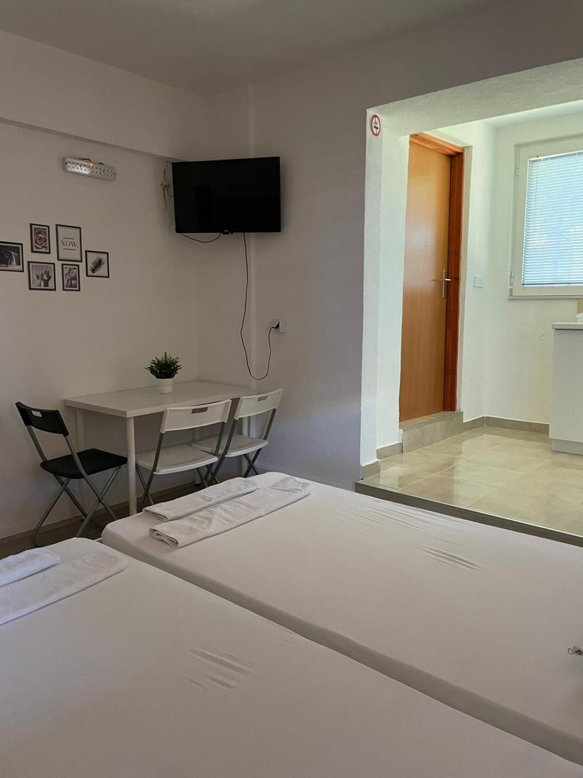 Tiki Apartments Gevgelija Buitenkant foto