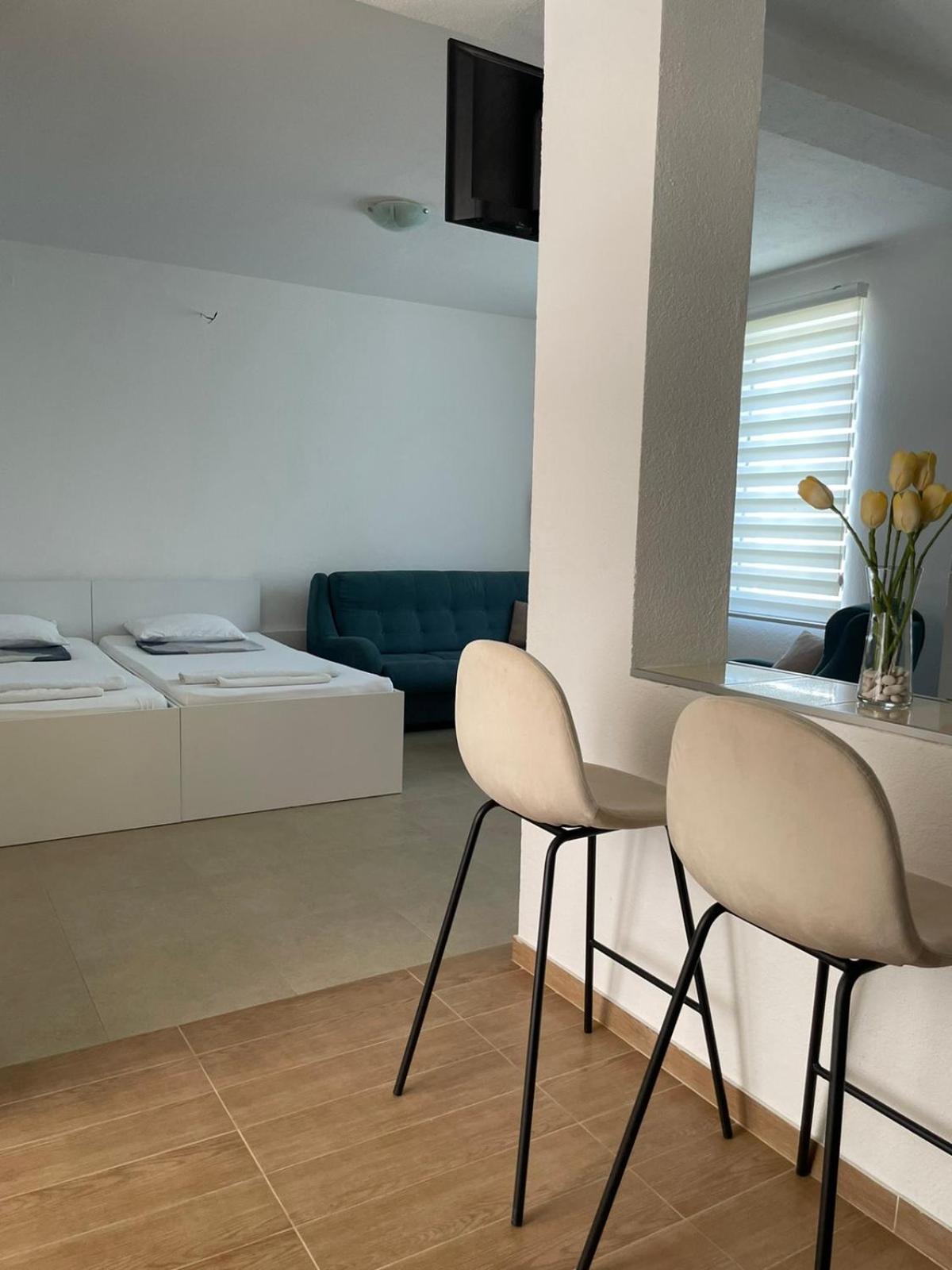 Tiki Apartments Gevgelija Buitenkant foto