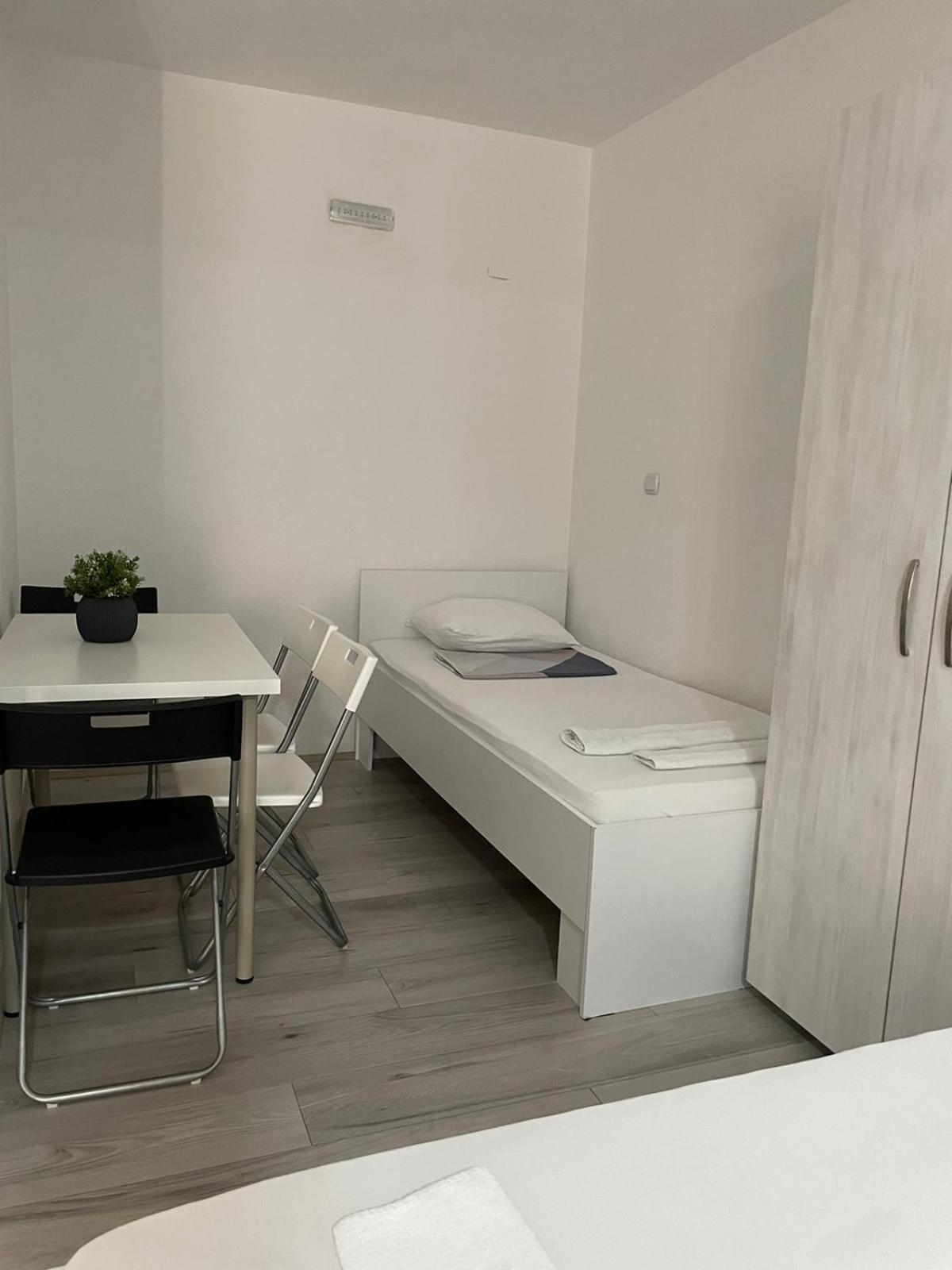 Tiki Apartments Gevgelija Buitenkant foto