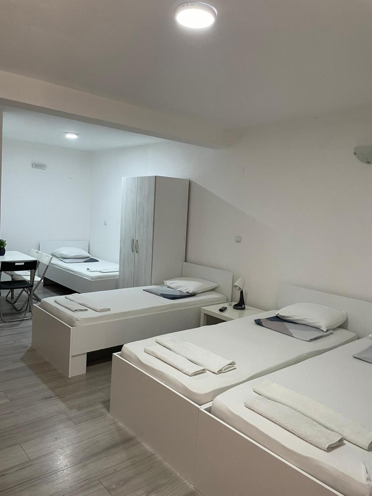 Tiki Apartments Gevgelija Buitenkant foto