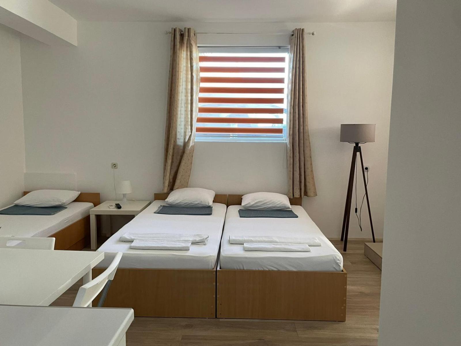 Tiki Apartments Gevgelija Buitenkant foto