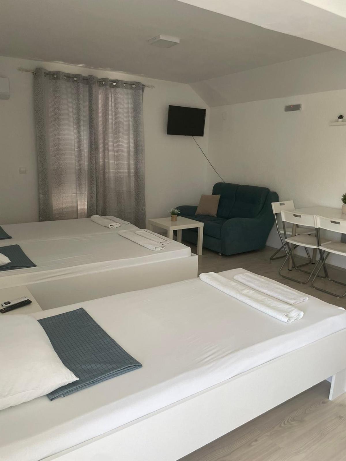 Tiki Apartments Gevgelija Buitenkant foto